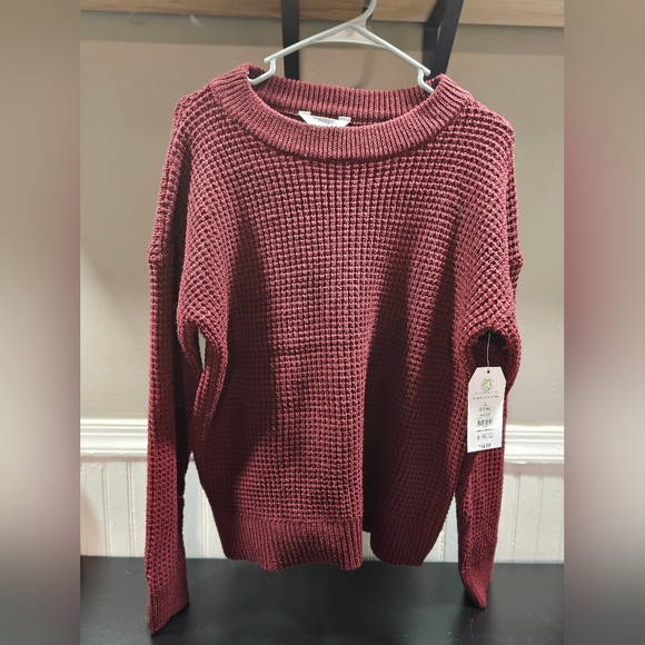 Burgundy Sweater NWT - Picture 1 of 5